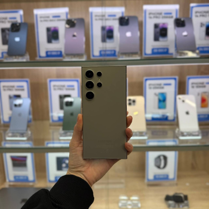 Б/У Смартфон Samsung Galaxy S24 Ultra 12/256GB Серый титан