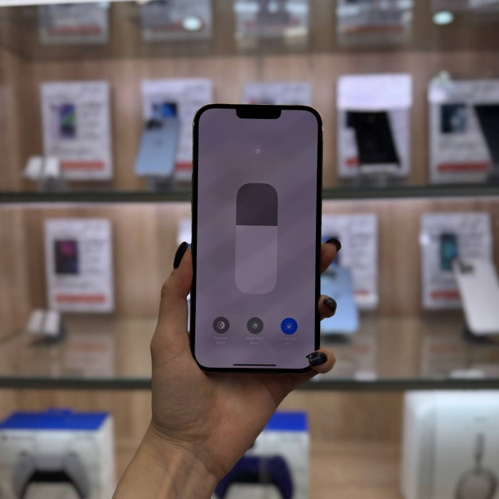 Б/у Смартфон Apple iPhone 13 Pro Max 128GB Золото | Фото 3 из 5