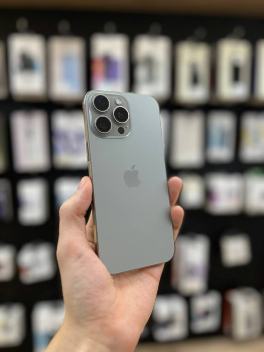 Б/У Смартфон Apple iPhone 16 Pro Max 256GB Natural Titanium
