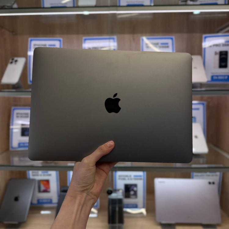 Уценка Ноутбук Apple MacBook Air 13 Late 2020 MGN63 (Apple M1, 8GB/256GB, 7-Core GPU) Серый космос