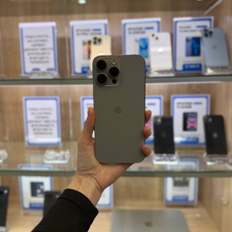 Уценка Смартфон Apple iPhone 16 Pro Max 256GB Натуральный титан (Natural Titanium) nano SIM + eSIM