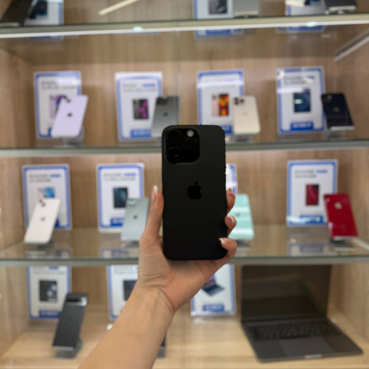 Уценка Apple iPhone 16 Pro 128GB Черный (Black Titanium) nano SIM + eSIM