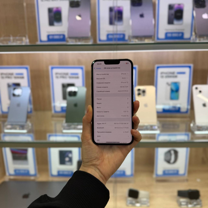 Б/у Смартфон Apple iPhone 13 128GB Midnight EU