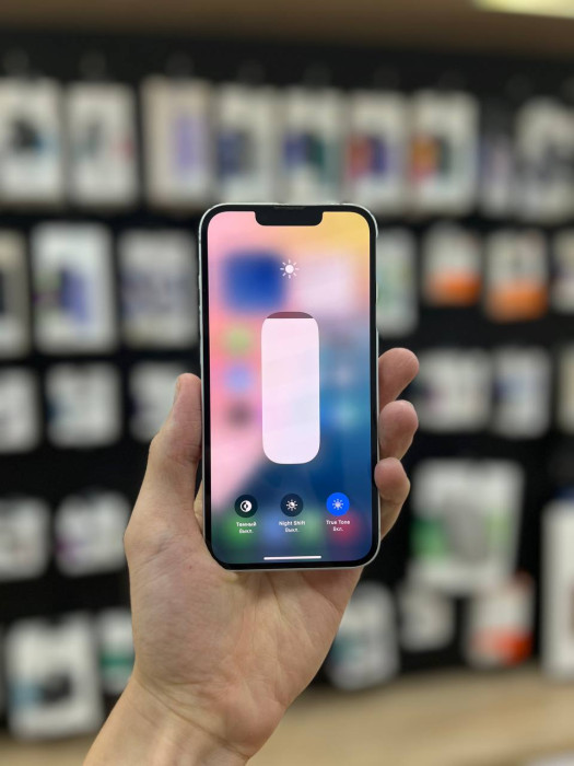 Б/У Смартфон Apple iPhone 16e 256GB, Белый | Фото 5 из 5