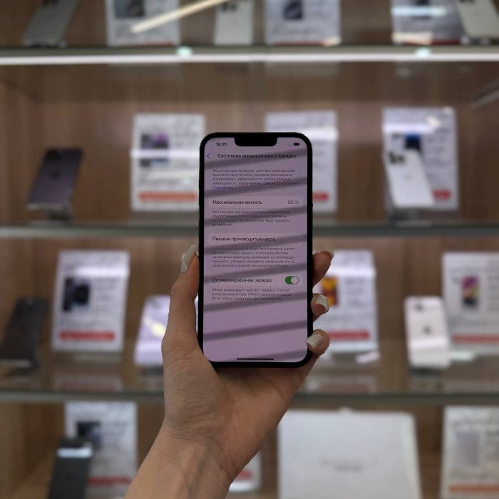 Б/у Смартфон Apple iPhone 13 128GB Зеленый | Фото 4 из 5
