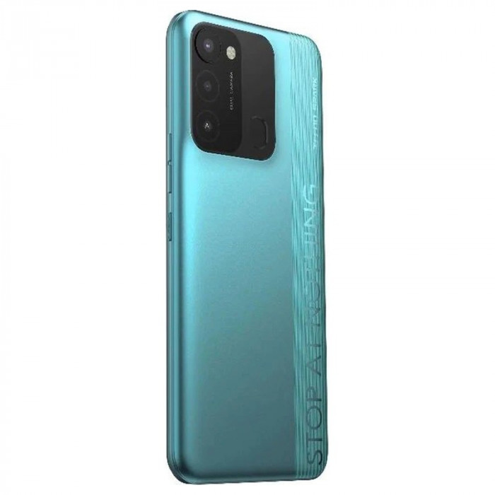 Смартфон Tecno Spark 8C 4/64GB Голубой (Turquoise Cyan) EAC