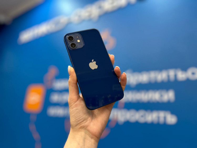 Б/у Смартфон Apple iPhone 12 64GB Синий RU купить в Липецке | Хатико ...