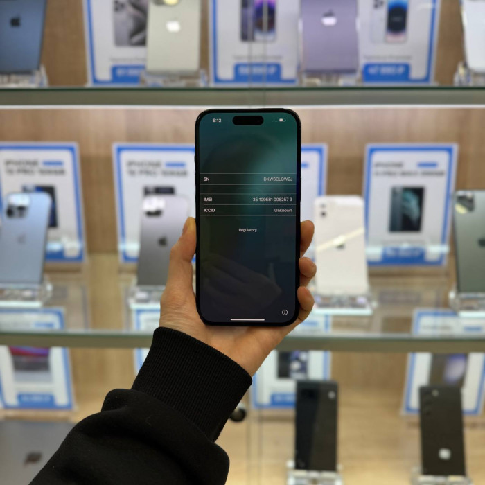 Уценка Смартфон Apple iPhone 15 128GB Черный (Black) nano SIM + eSIM