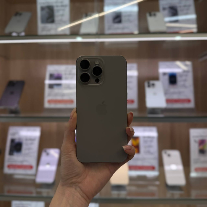 Б/у Смартфон Apple iPhone 15 Pro Max 256GB Natural Titanium | Фото 1 из 5