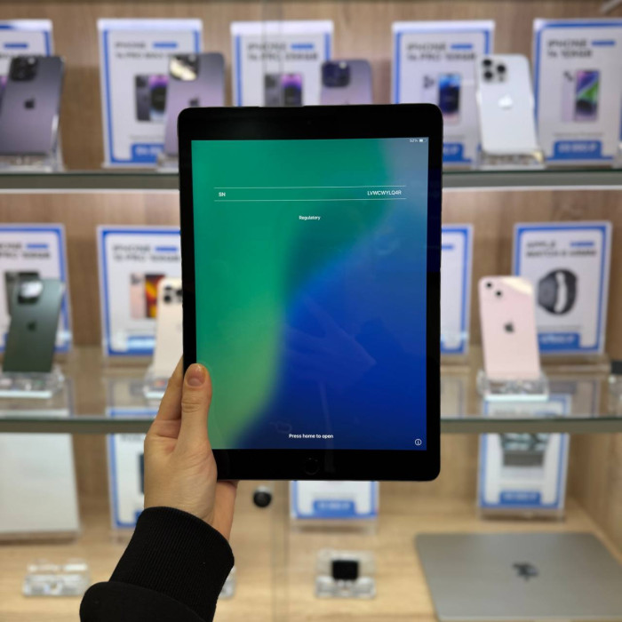 Уценка Планшет Apple iPad (2021) 64GB Wi-Fi  Серый космос