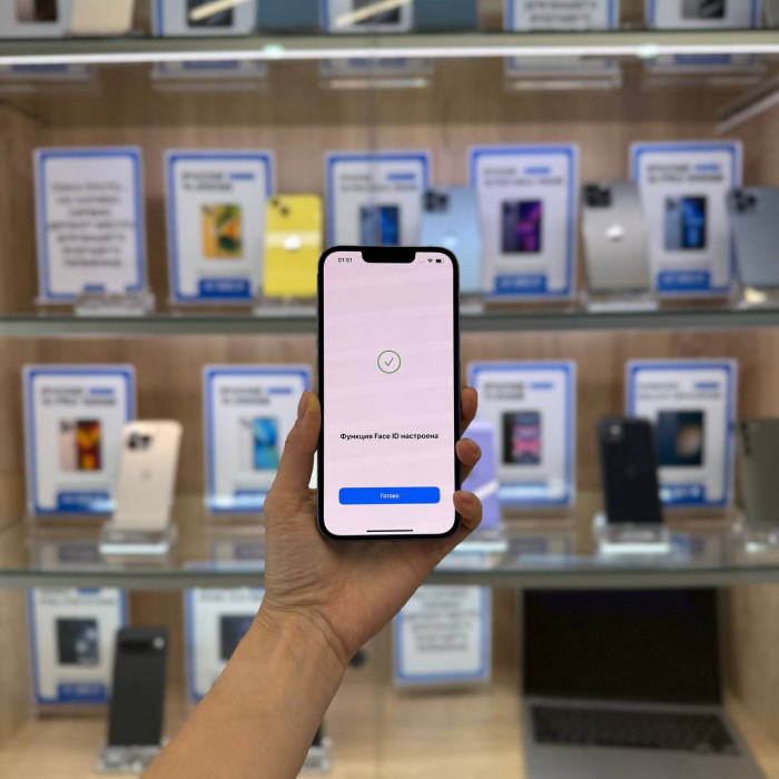 Уценка Смартфон Apple iPhone 14 256GB Голубой (Blue) | Фото 5 из 5