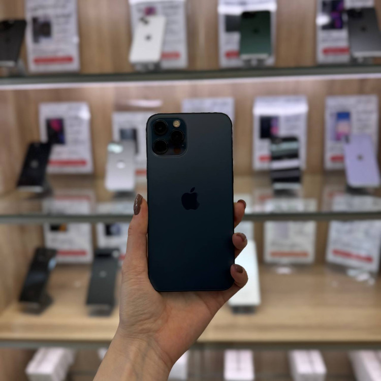 Б/у Смартфон Apple iPhone 12 Pro 128GB Тихоокеанский синий
